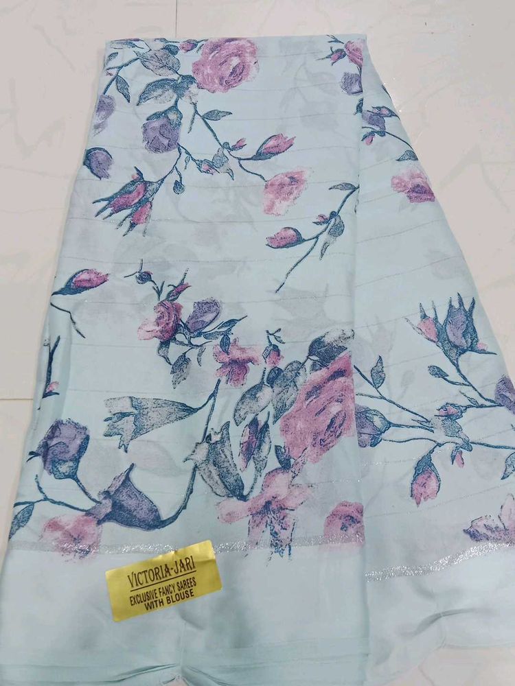Floral Print Saree with Blouse