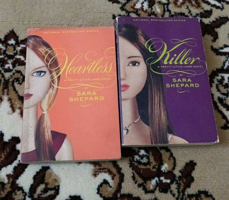 Pretty Little Liars Set