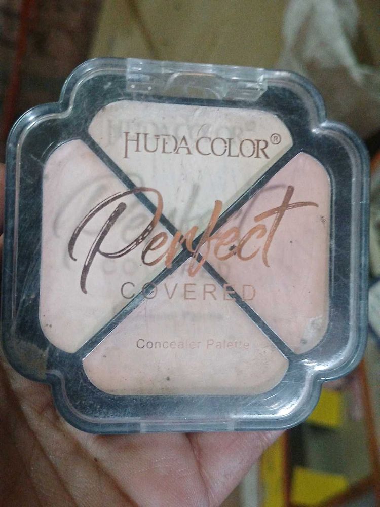 Huda Color Concealer Palette