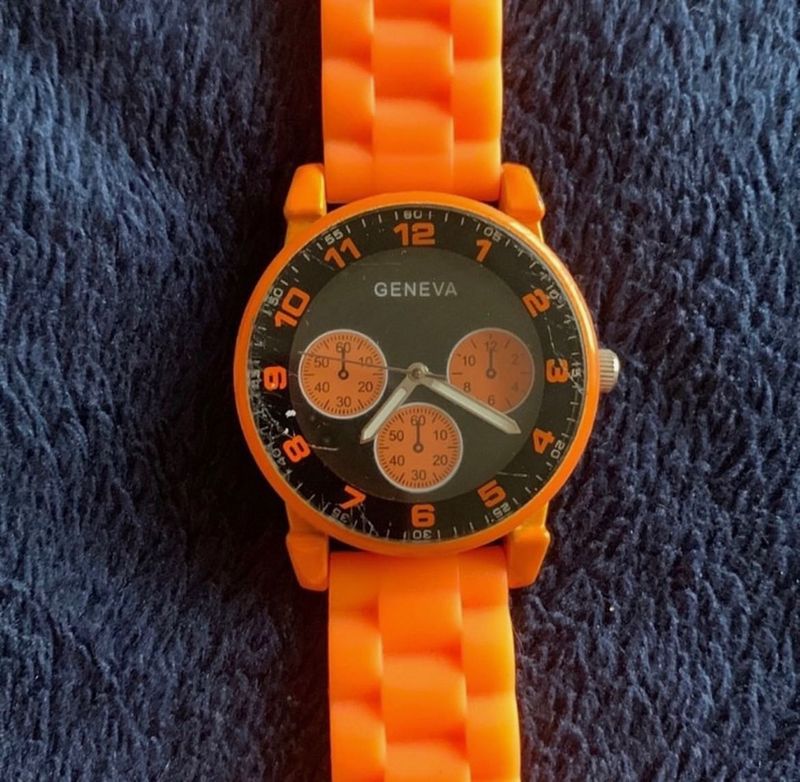 🧡Geneva Kids Watch – From Dubai