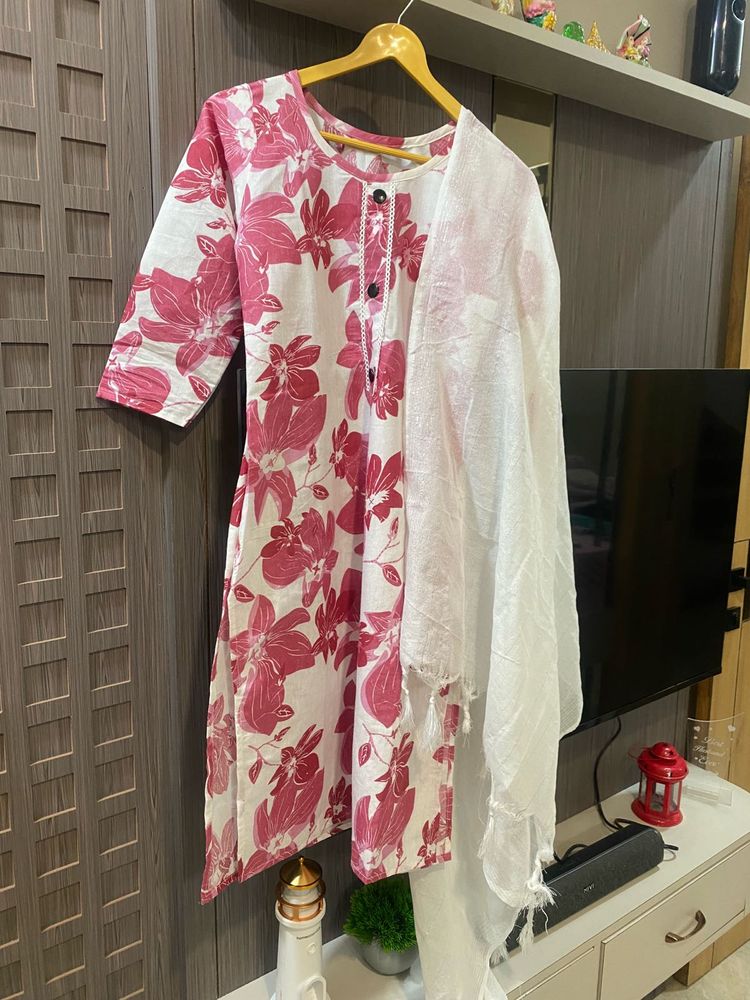Floral Print Kurta with Dupatta