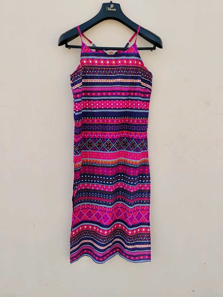 Sleeveless Kurti For Girls