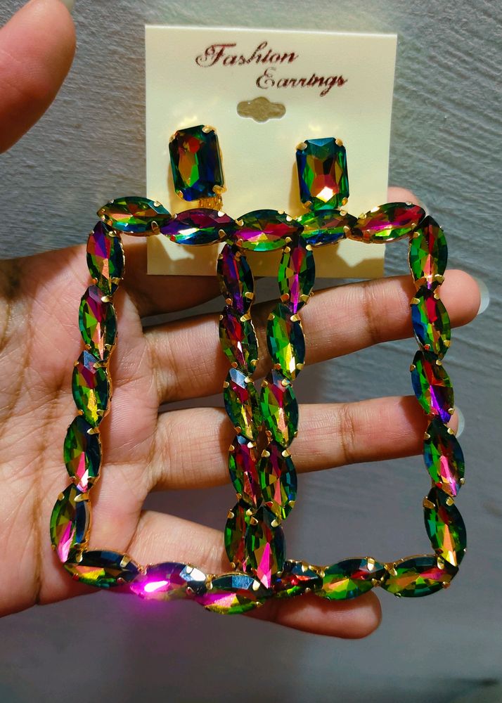 Trendy Earrings..💖