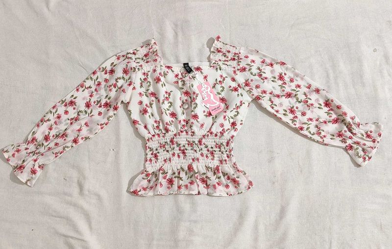 Beautiful Korean Top🥰