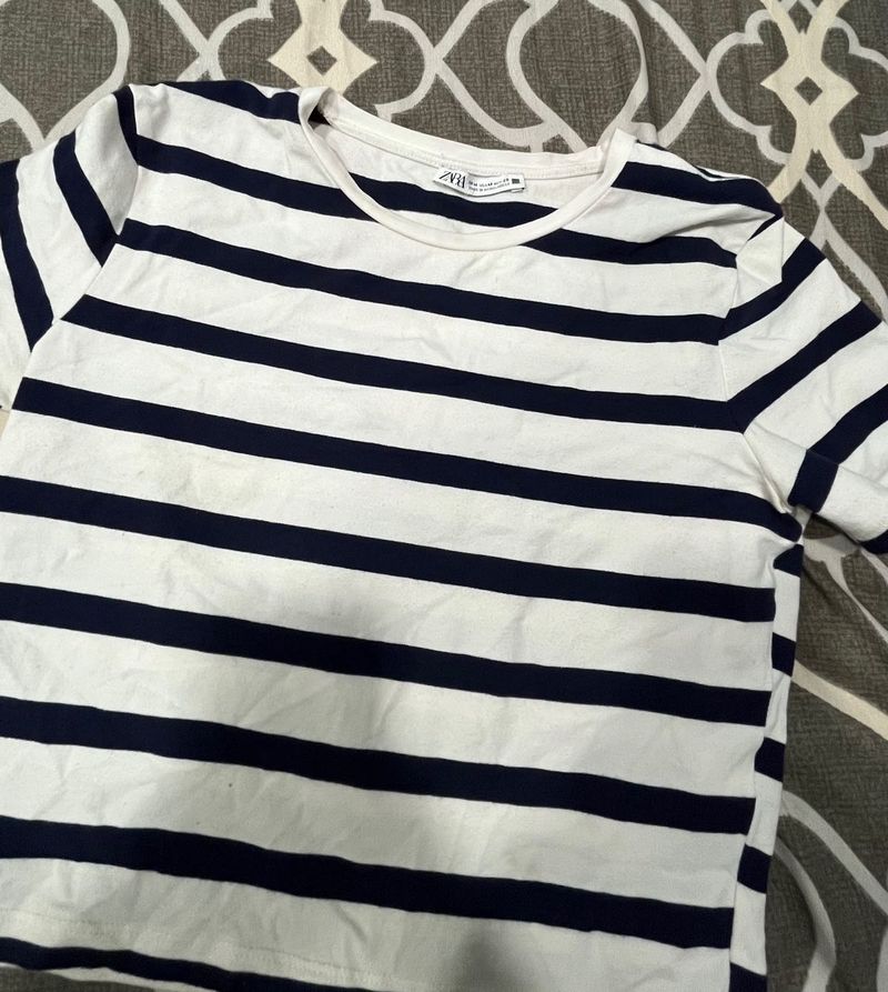 Zara Fitted Tee