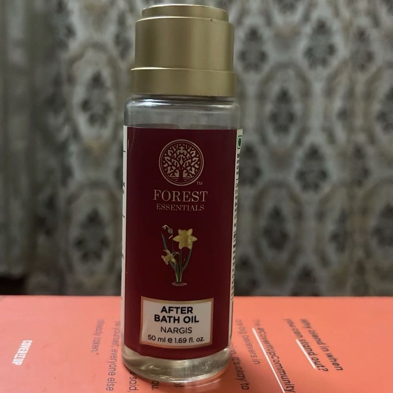 Forest Essentials Nargis Bath Oil