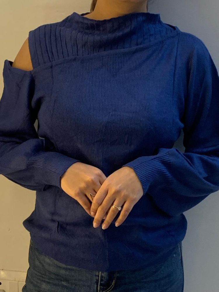 Stylish Blue Cold Shoulder Sweater