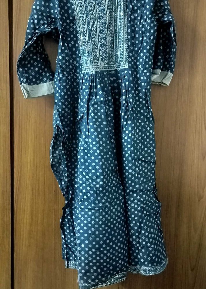 Elegant Printed Kurta Set