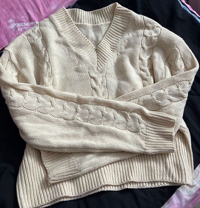 Cable Knit V-Neck Sweater