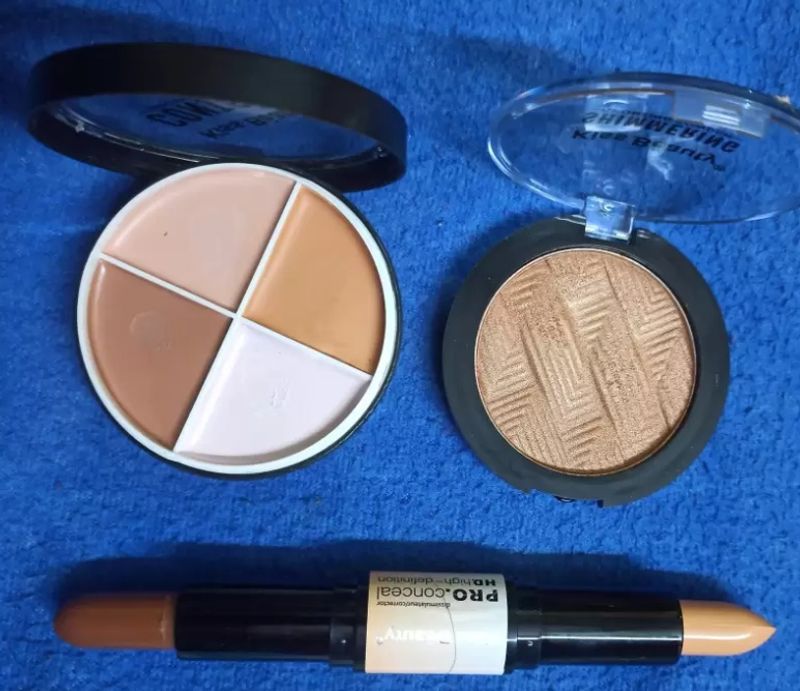 Kiss Beauty Concealer,Highliter,Contour Kit, 3 In 1 Pallet