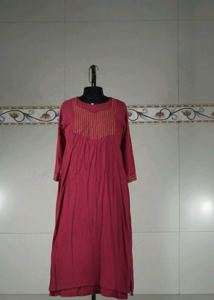 Elegant Maroon Kurta women