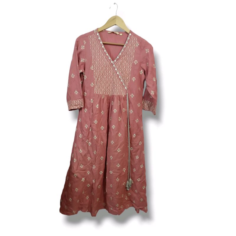 Avaasa Peach Embroidered Flared Kurta (Women&#39;s)