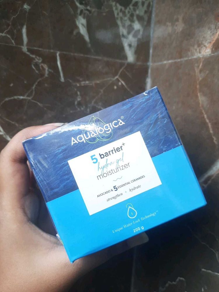 Aqualogica 5 Barrier+ Hydra Gel Moisturizer