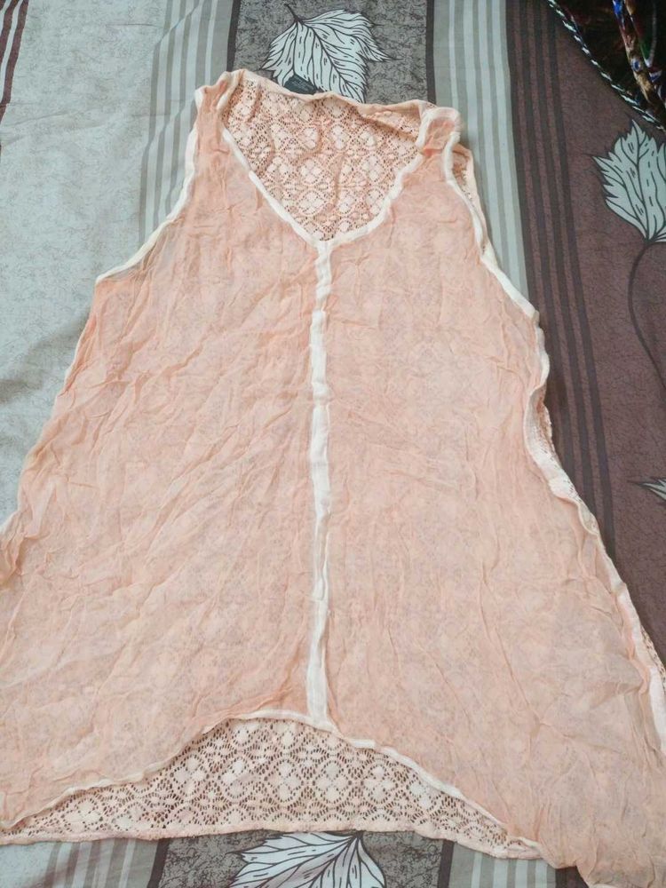 Peach Lace Trim Sleeveless Top