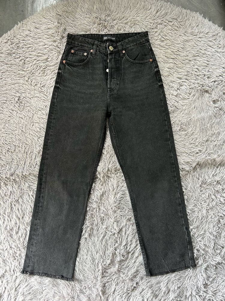 Zara Button Up Mom Jeans