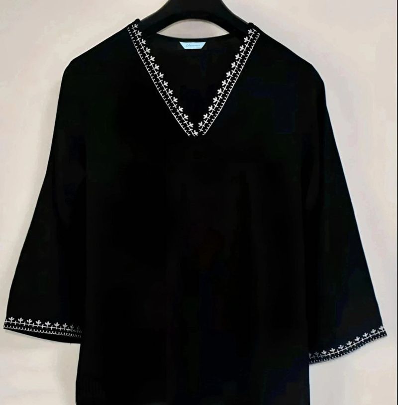 Elegant Black Short Kurta