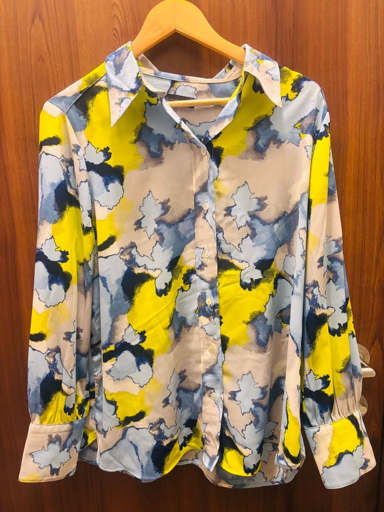 Patterned Button-Down Shirt