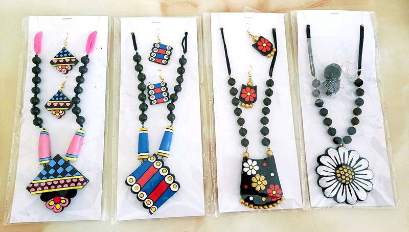 Terracotta Pendant Sets