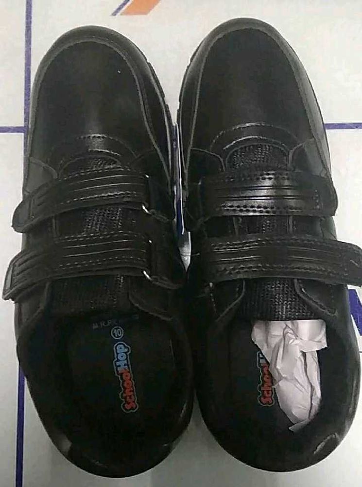 SchoolHop Black Shoes