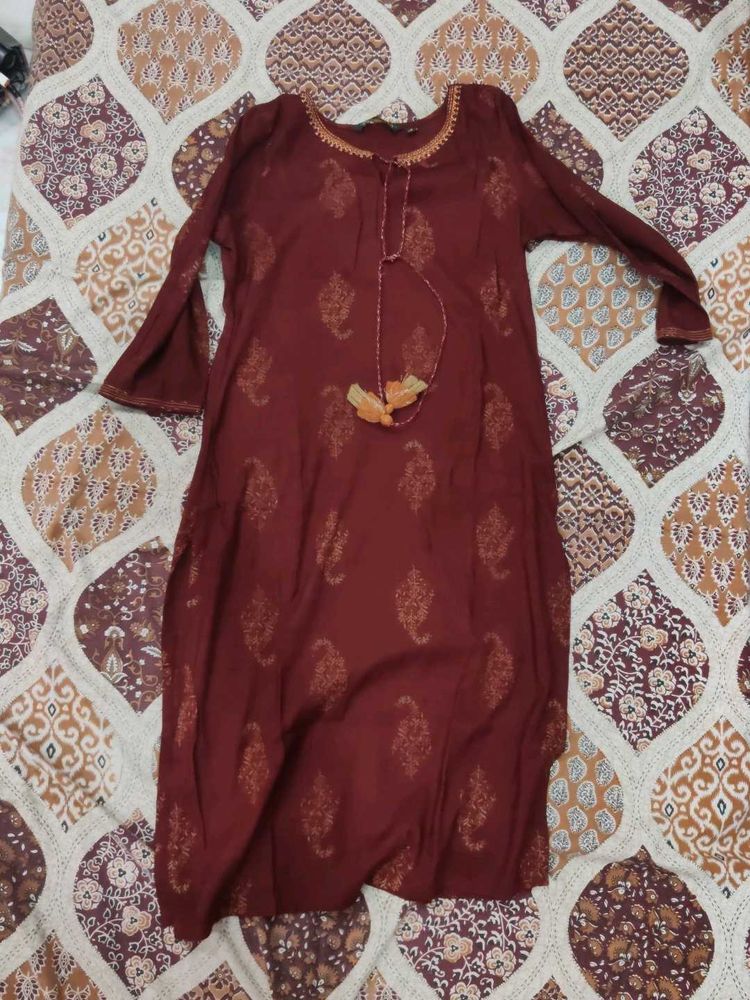 Avaasa Straight Kurti 👗
