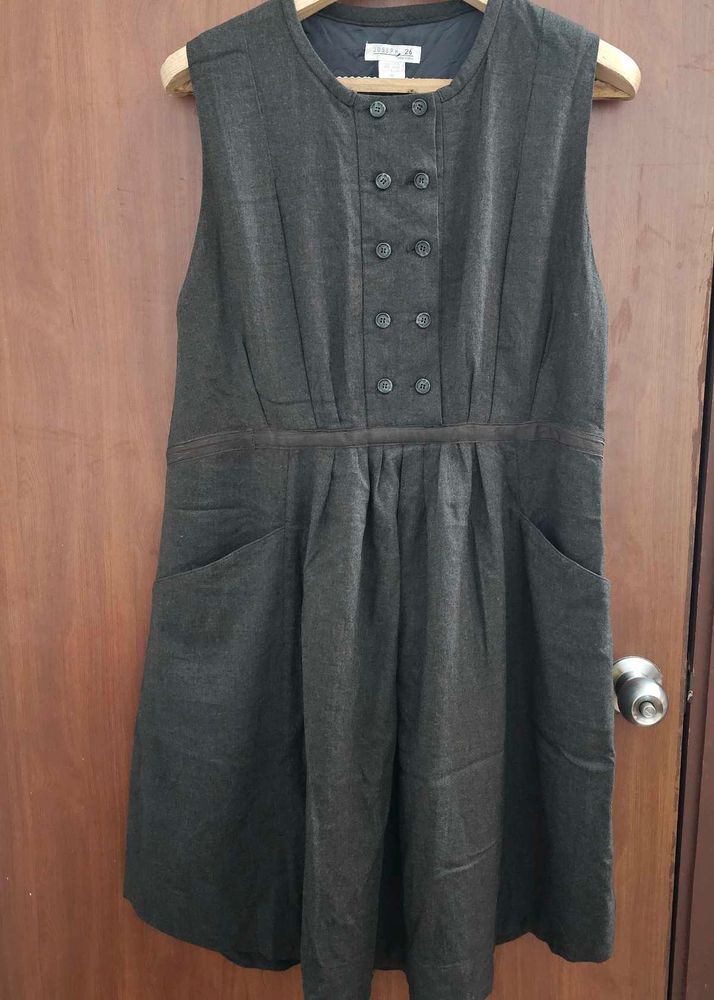 Brown Sleeveless Dress