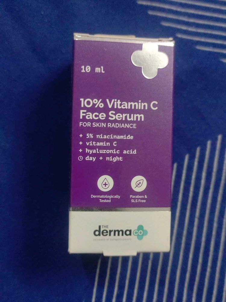 Derma Co Vitamin C Face Serum