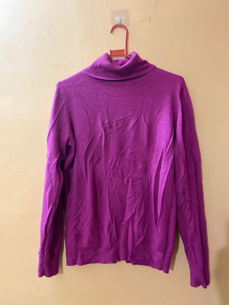 Turtle Neck Size -M/S