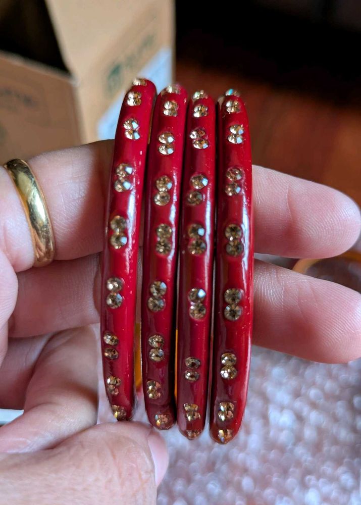 Red  Bangles