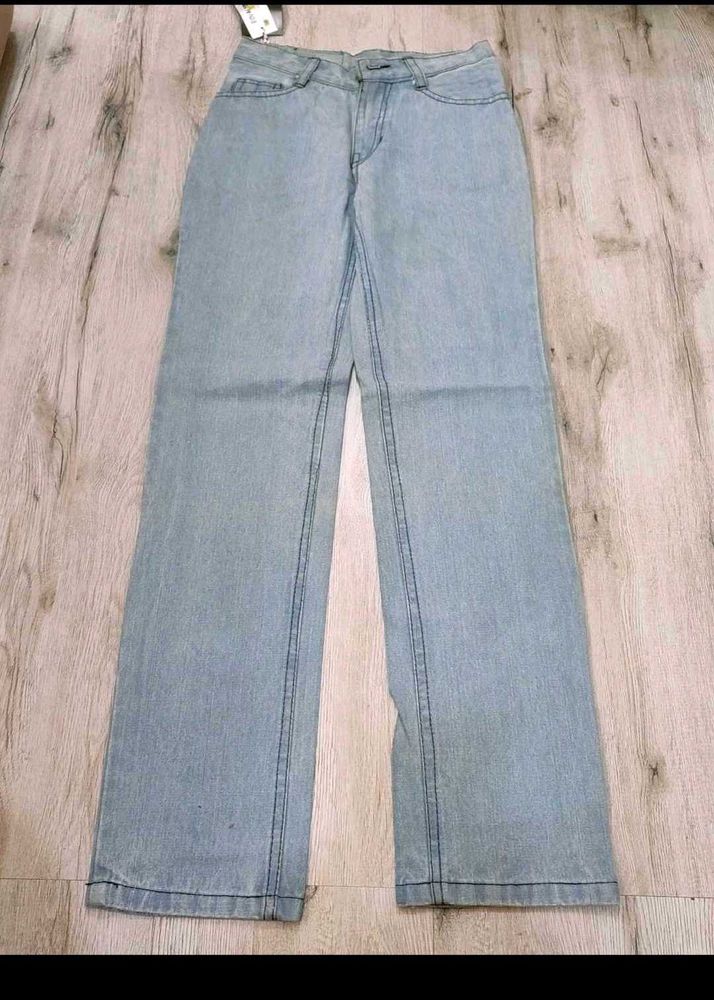 sc1653 Royal Touch Jeans size 28