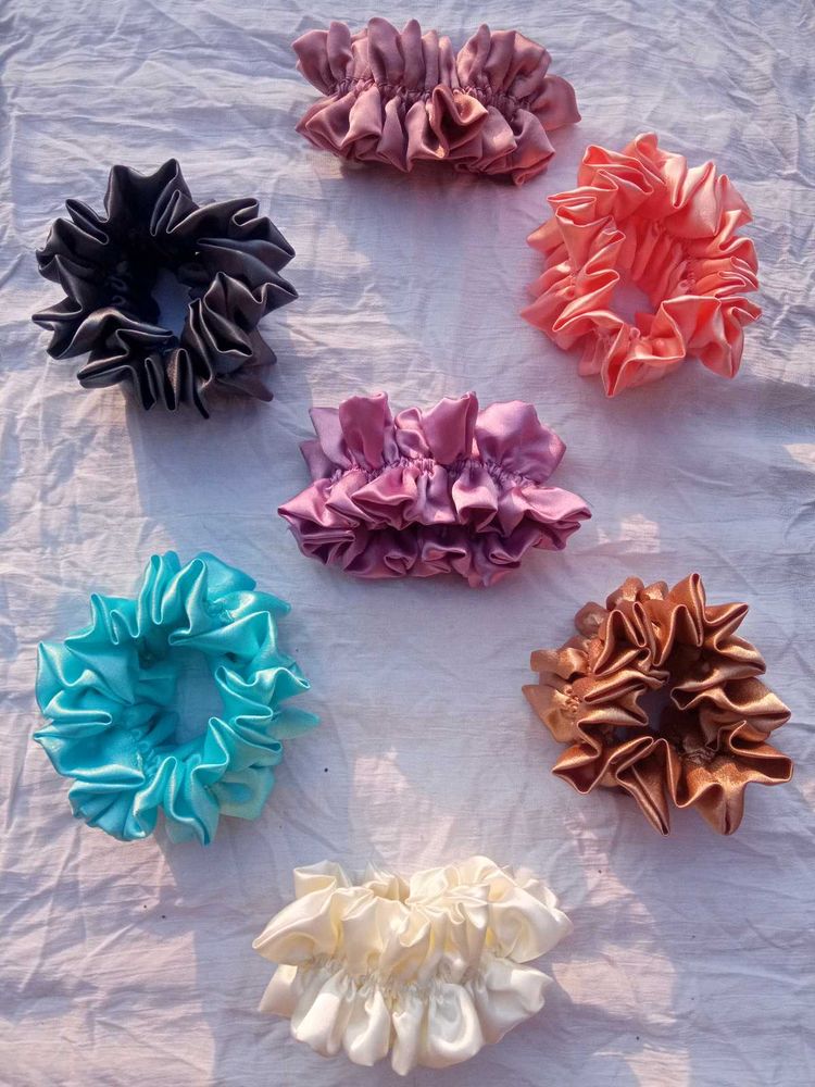 Silk Scrunchie Set