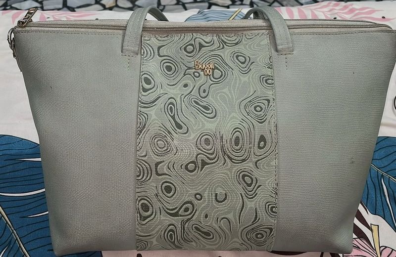 Elegant light Green Tote Bag