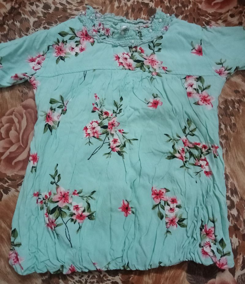 Beautiful Top For girls