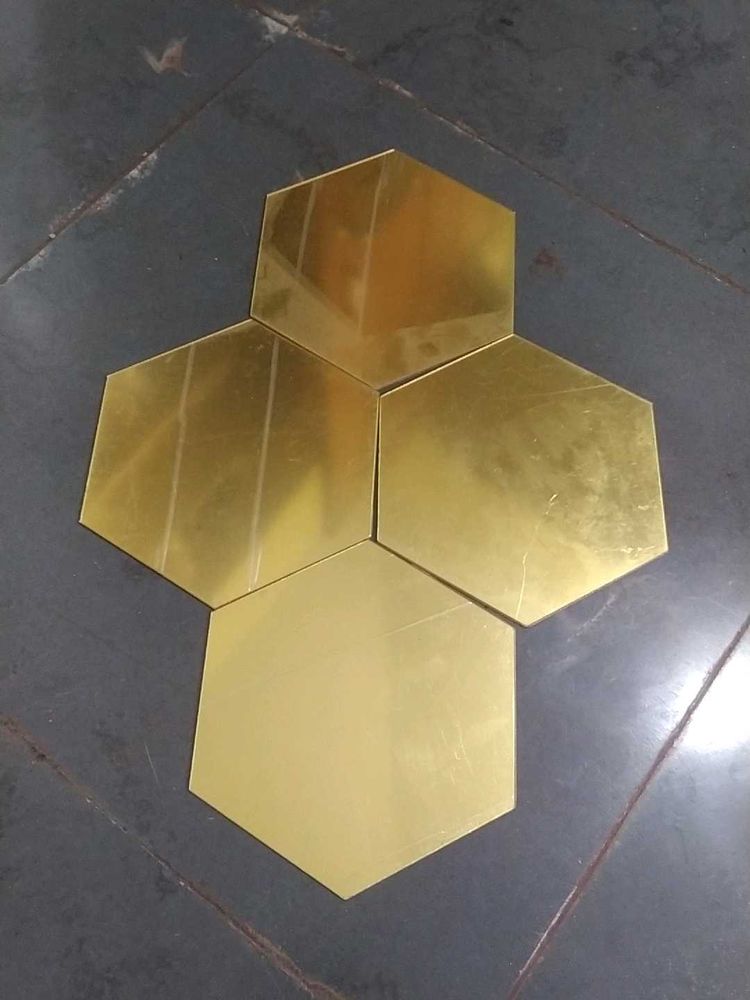 wall sticker golden hexagon 4 pieces