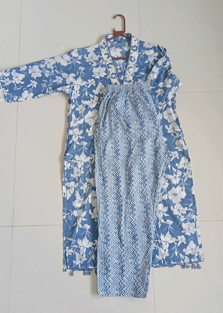 Floral Kurta Set For Women