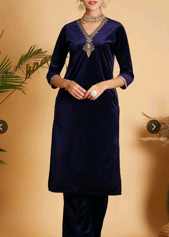 Shae by Sassafras Elegant Velvet Kurta