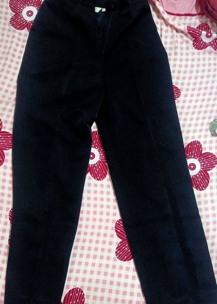 Black Trousers From Shoppers Stop