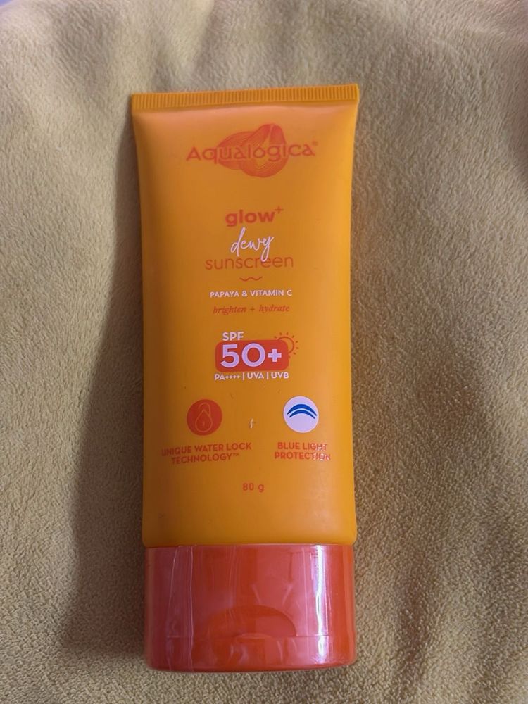 Aqualogica Glow+ Dewy Sunscreen