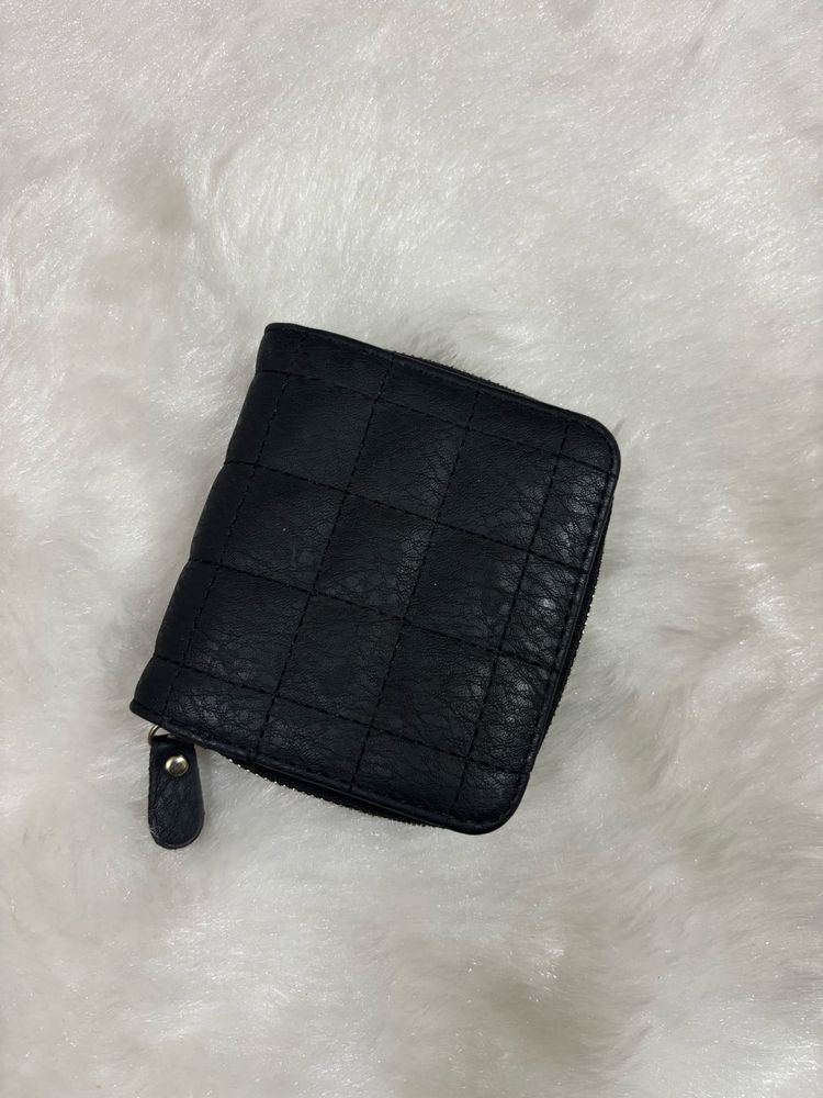 Quilted Black Wallet