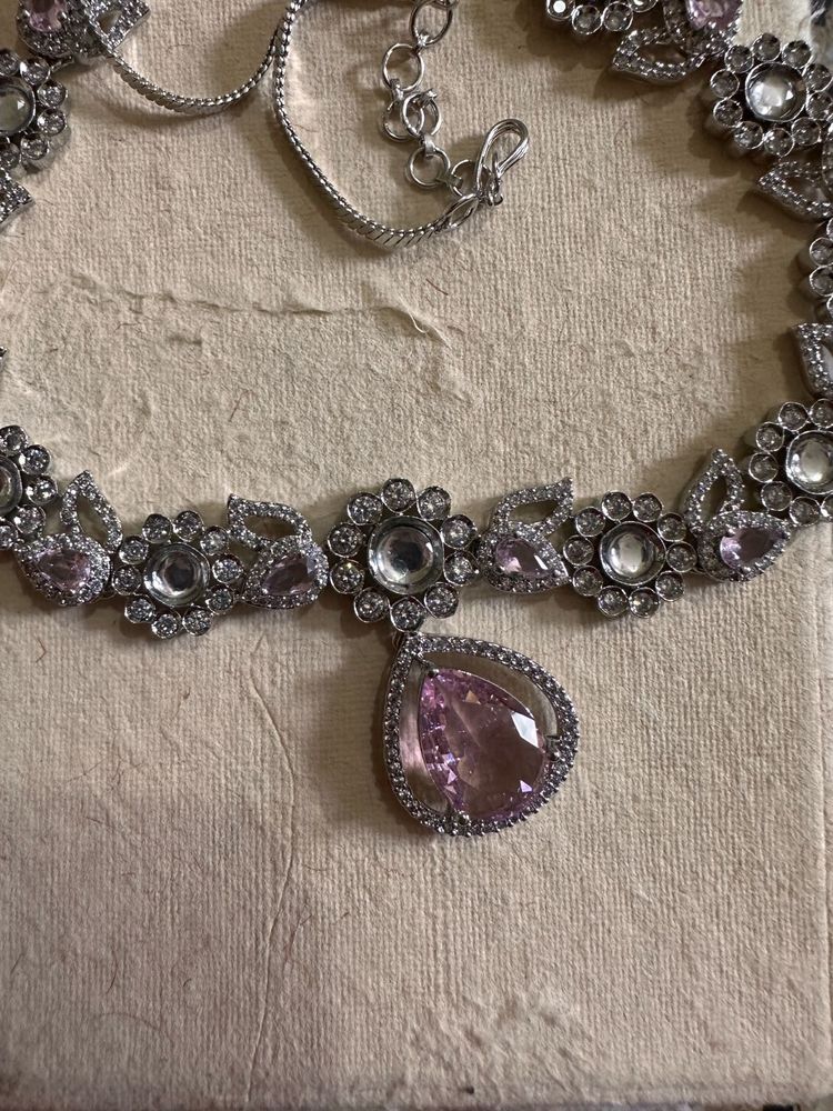 Pink and silver toned AD set.