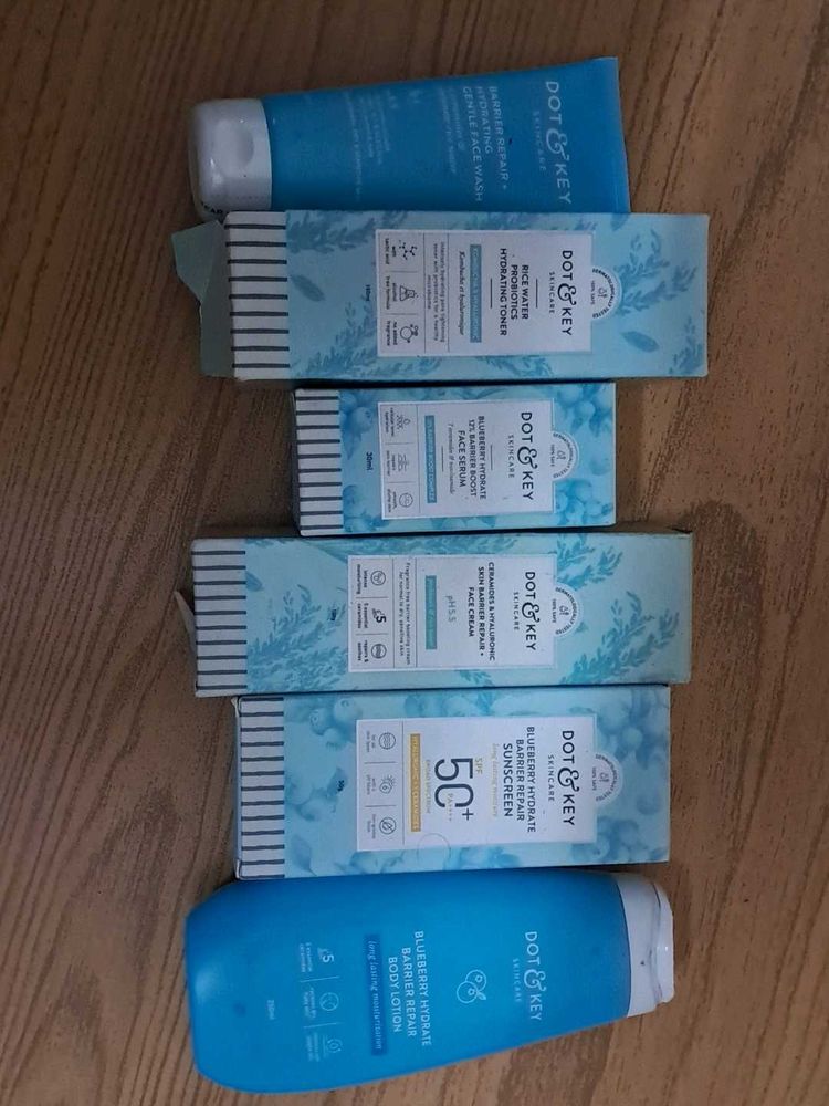 Dot &amp; Key Ceramide Range