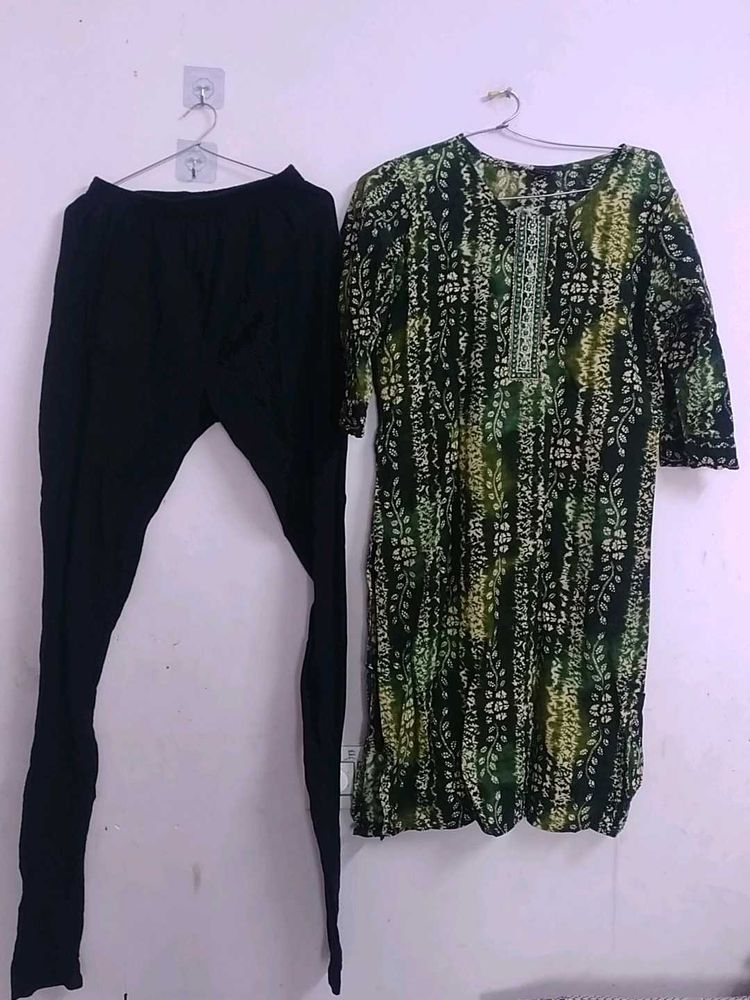 Stylish Kurta Set with Leggings
