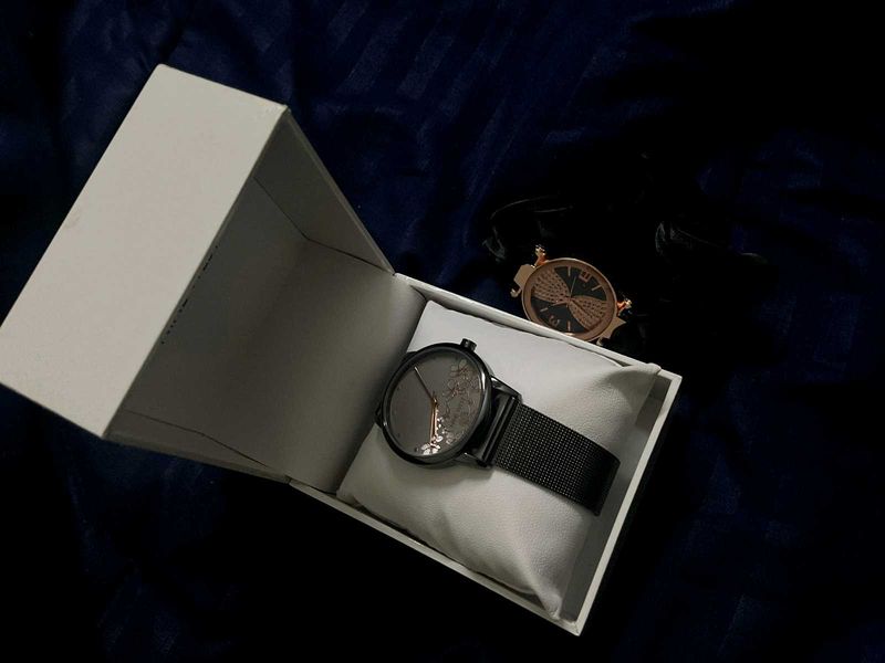 Stylish Wristwatch Set from nine west the battery