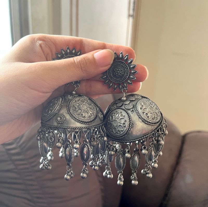 Oxidised jhumkas
