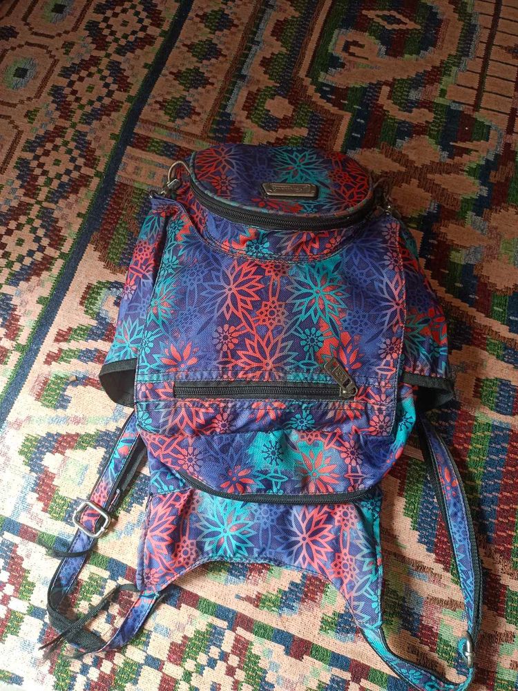 Branded Bagpack For Women.