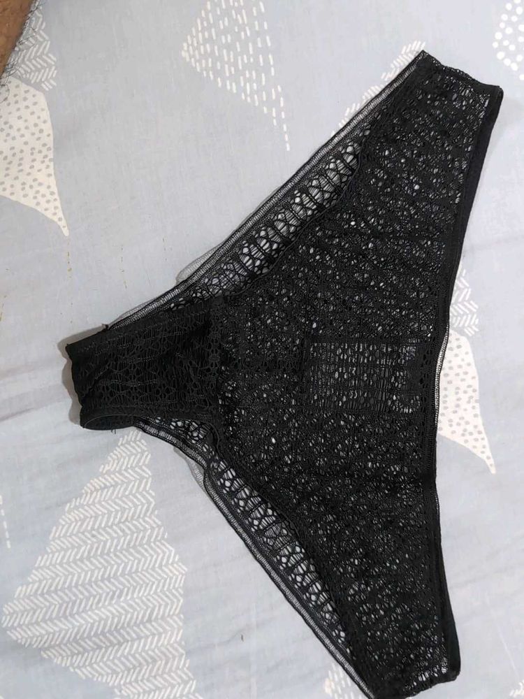 H&amp;M Black Lace Brief - Size 4