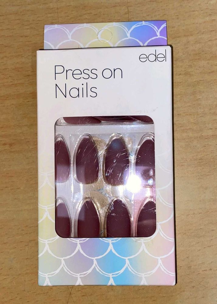 Edel Press On Nails