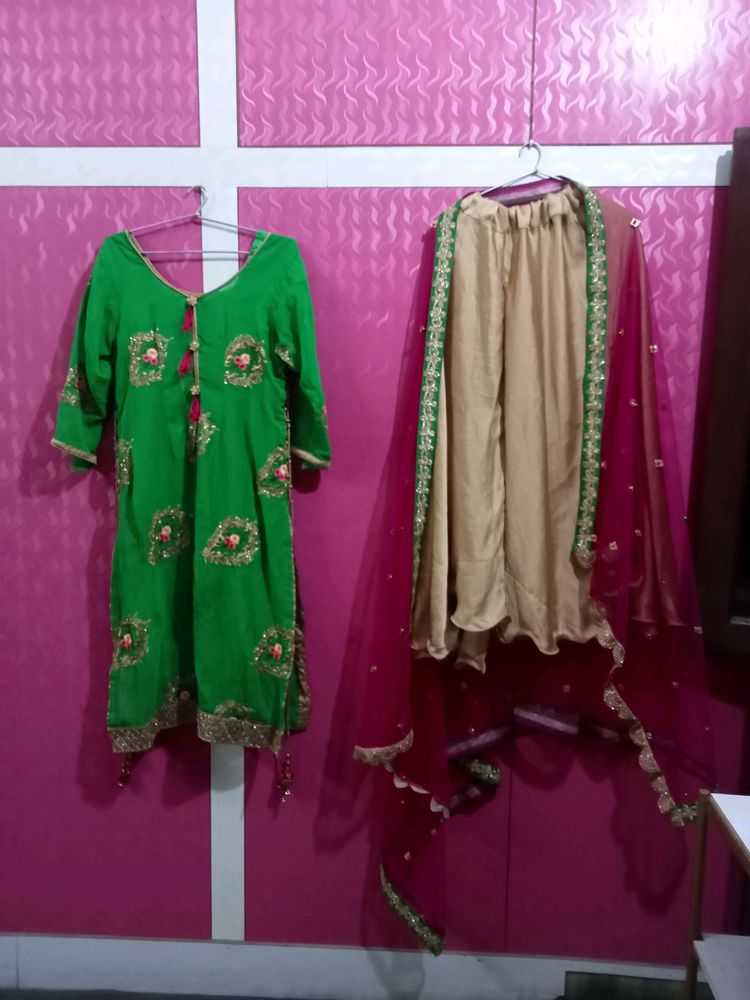 6 Month Old Top Bottom Or Dupatta