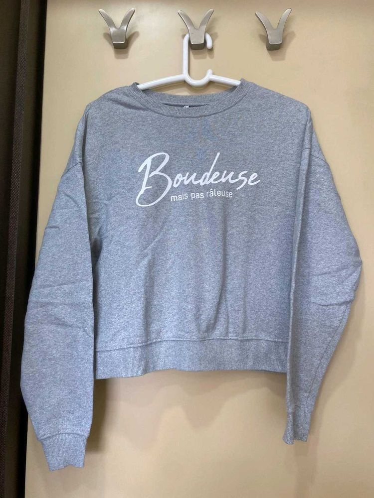 Grey Sweatshirt