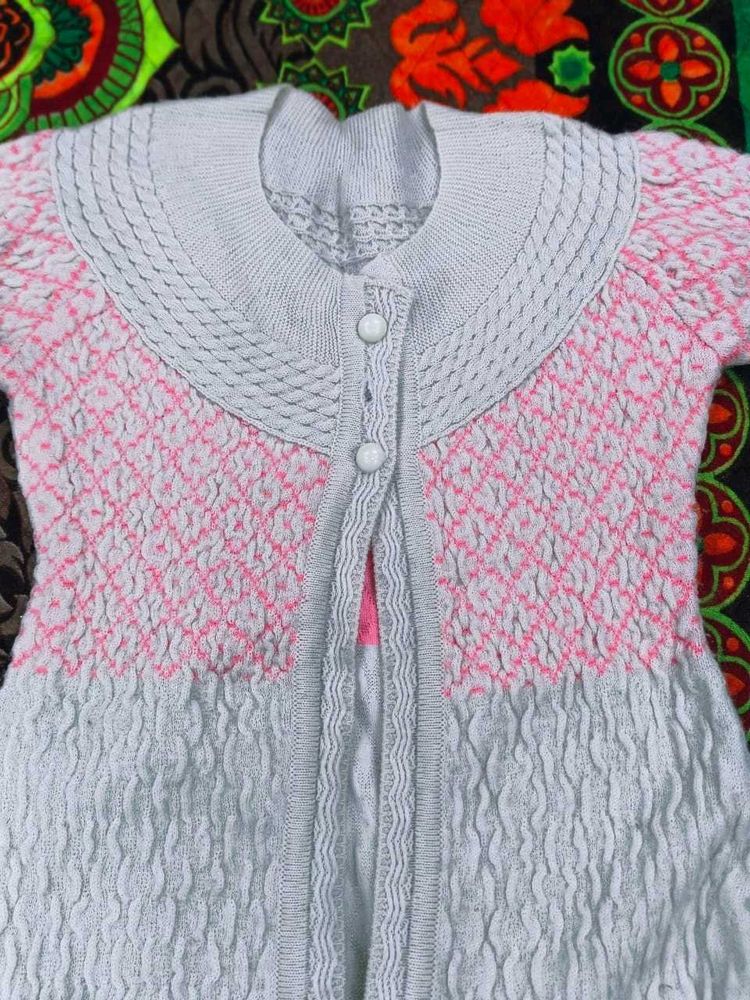 Women Double Buttoned Cardigan