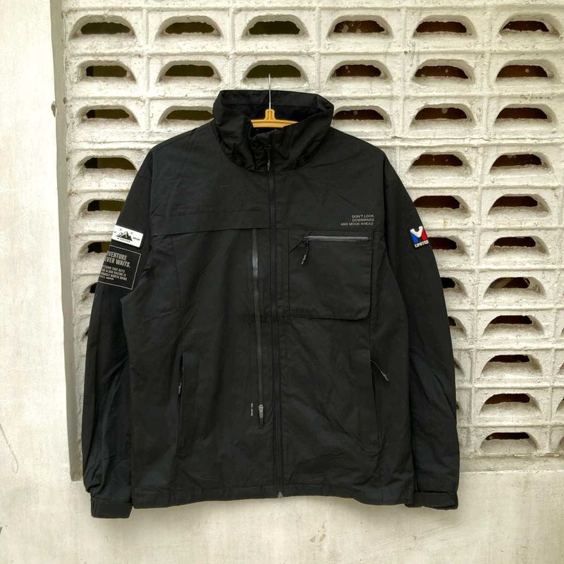 Millet Wind Breaker Jacket